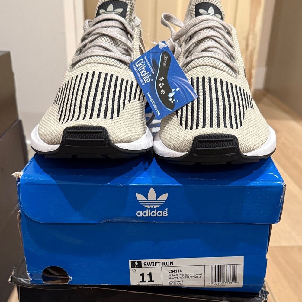Adidas Swift Run Shoes in Black and Tan